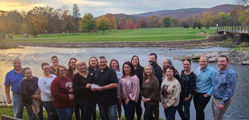 Leadership Alumni gives back | News, Sports, Jobs - The Express